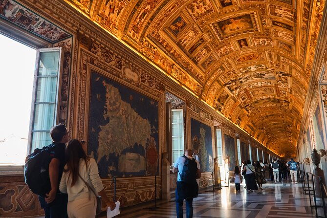 vatican-museums-and-sistine-chapel-fast-track-ticket