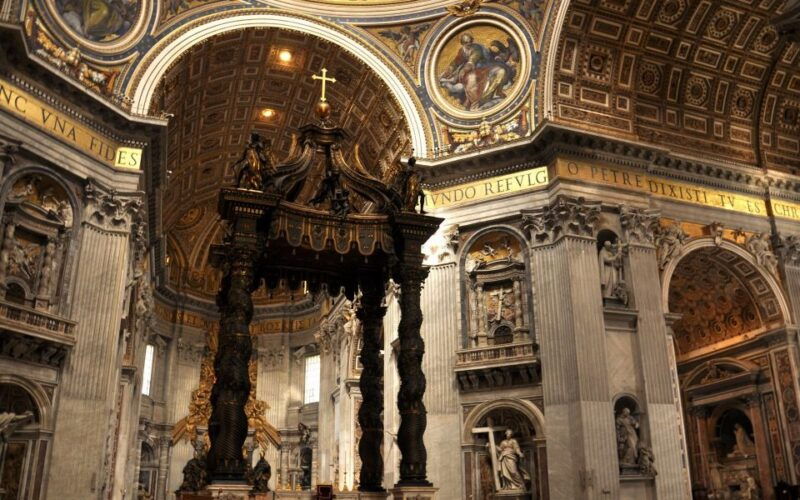 vatican-museums-private-tour-with-sistine-and-st-peters