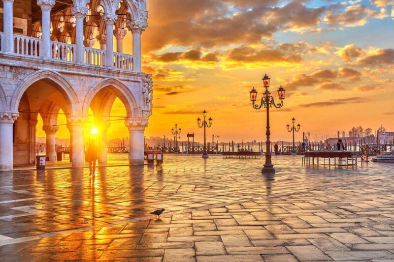 venice-city-walking-tour-with-an-app