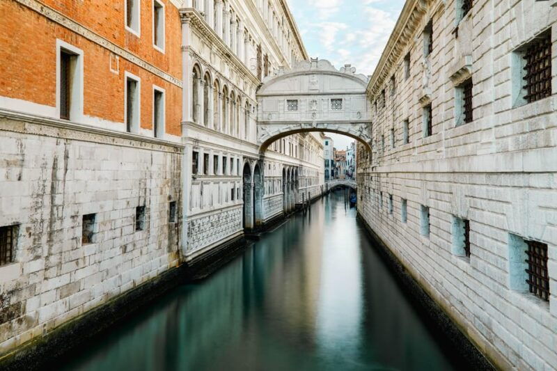 venice-doges-palace-fast-track-guided-tour-with-prisons