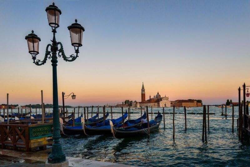 venice-gondola-ride-and-st-marks-basilica