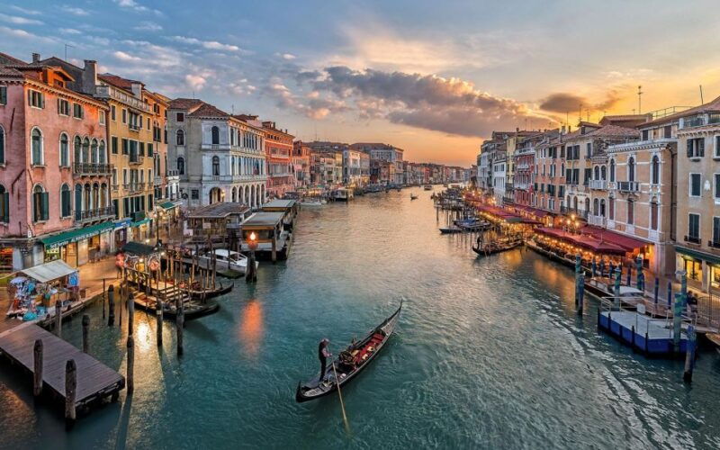 venice-morning-highlights-piazza-san-marco-to-grand-canal
