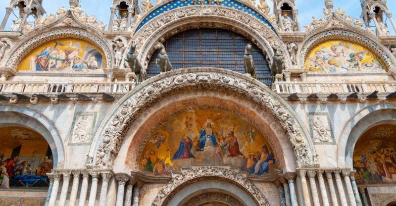 venice-st-marks-basilica-and-gondola-morning-tour