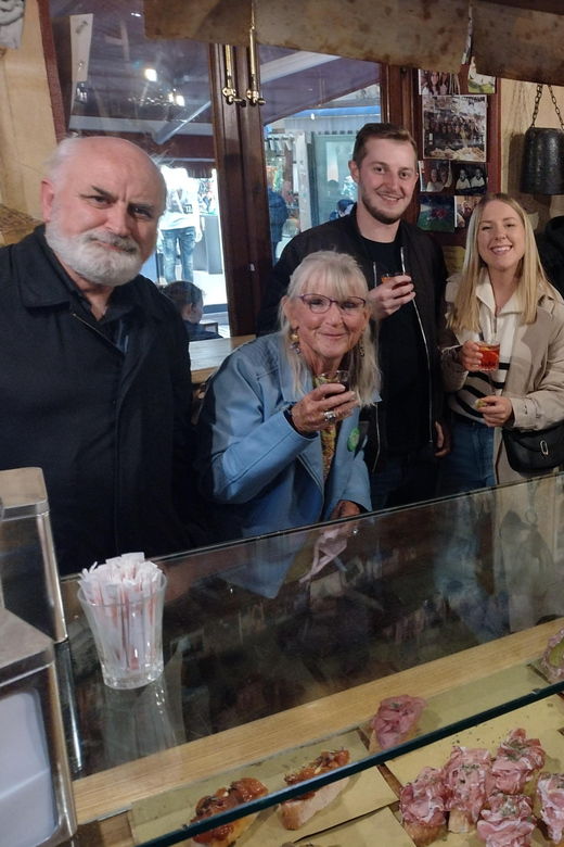venice-sunset-walking-tour-with-food-and-wine-tastings