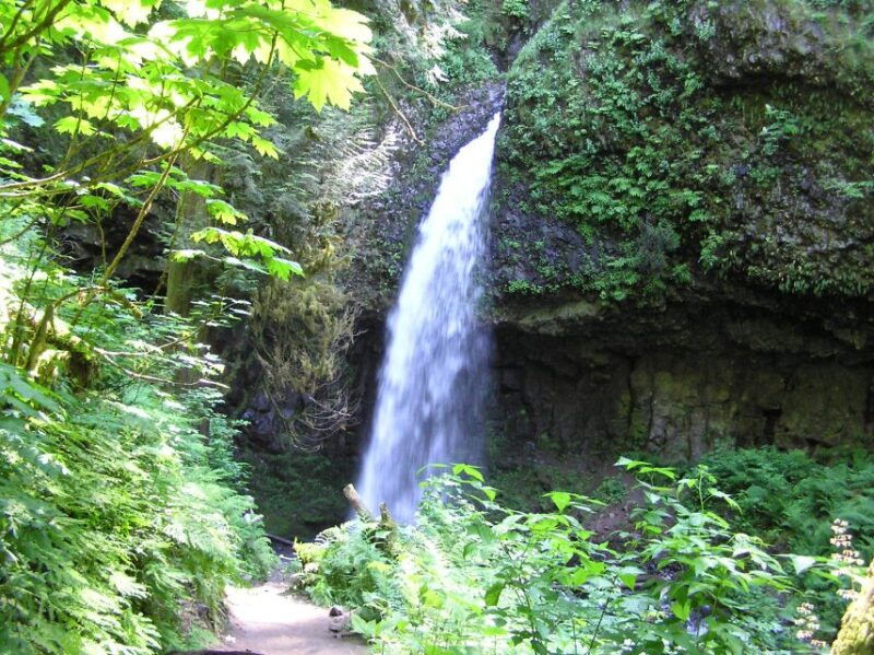 waterfall-express-pdx-waterfall-trolley-tickets-transfer