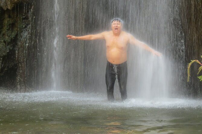 waterfall-hike-hot-springs-private-tour