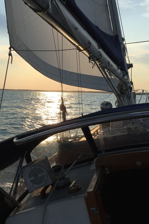 wilmington-wrightsville-beach-private-sailboat-cruise