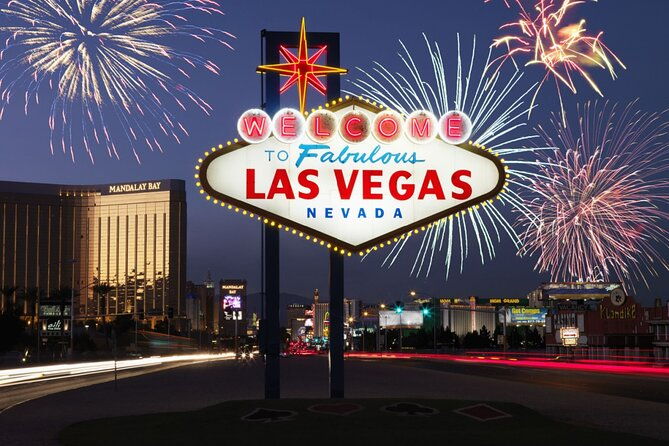 winter-wonders-of-vegas-a-festive-stroll