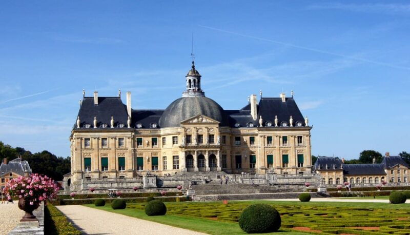 xmas-paris-vaux-le-vicomte-castle-chauffeur-driven-5hrs