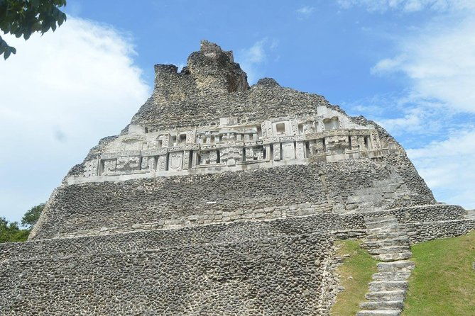 xunantunich-cave-tubing-or-kayaking-viv