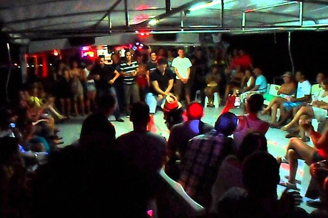 yacht-rumba-by-the-bay-with-barra-libre-in-san-andres