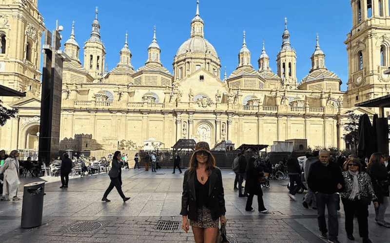 zaragoza-complete-tour-one-thousand-and-one-nights-experience-with-dinner