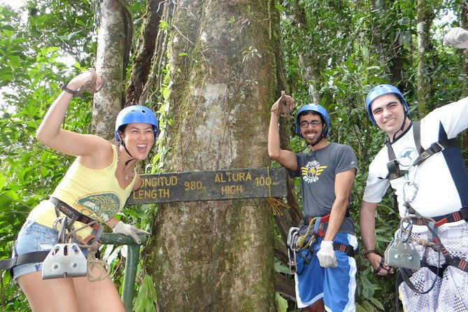 zipline-over-la-fortuna-waterfall