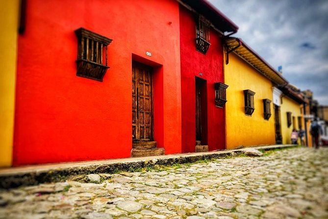 3h-30-hour-stopover-walking-tour-bogota-historical-center