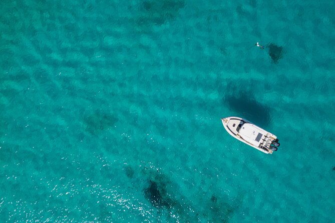4-hr-private-boat-adventure-tour-of-comino-and-blue-lagoon