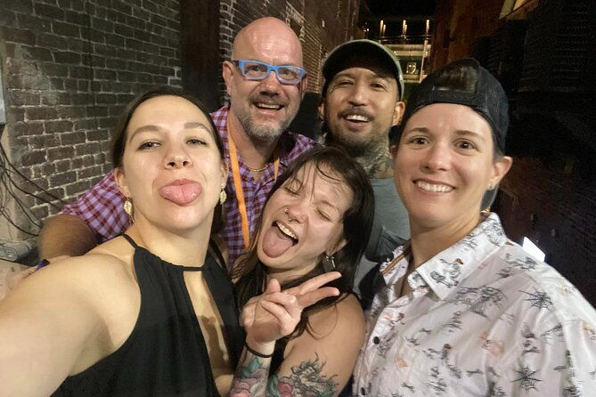 10-to-midnight-happy-hour-and-haunted-pub-crawl-w-the-captain