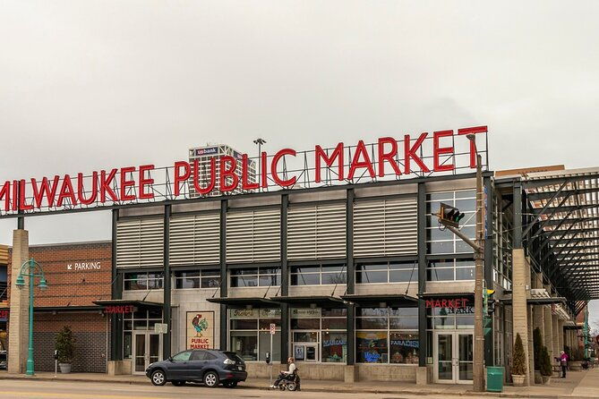 2-hours-private-tour-of-milwaukee-marvels