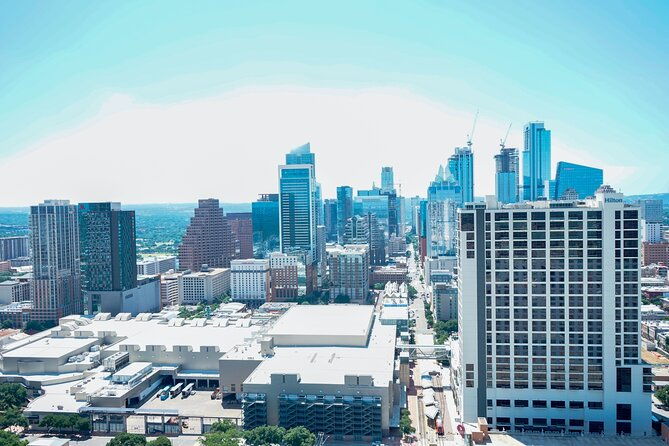 20-minutes-downtown-austin-and-lake-austin