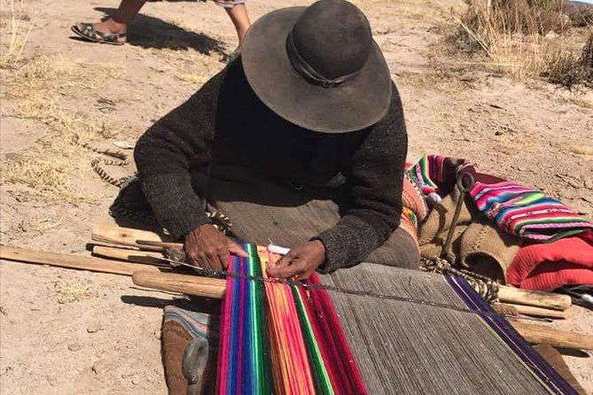 6-day-bolivia-private-tour-la-paz-uyuni-salt-flats-lake-titicaca-tihuanacu