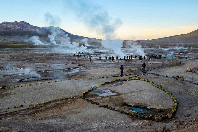 7-day-best-of-salta-atacama-humahuaca-salt-flats-moon-valley-tatio-geyser