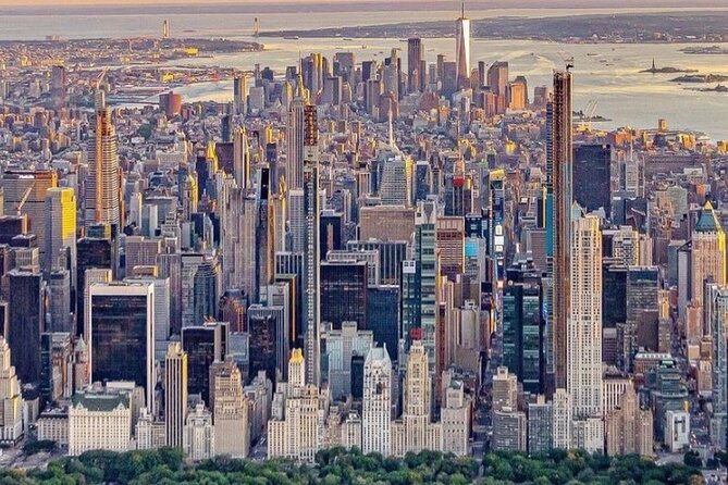 9-iconic-manhattan-neighborhoods-epic-hike-guided-tour