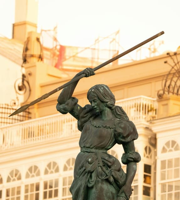 a-coruna-4-hour-guided-city-walking-tour-with-food-tasting