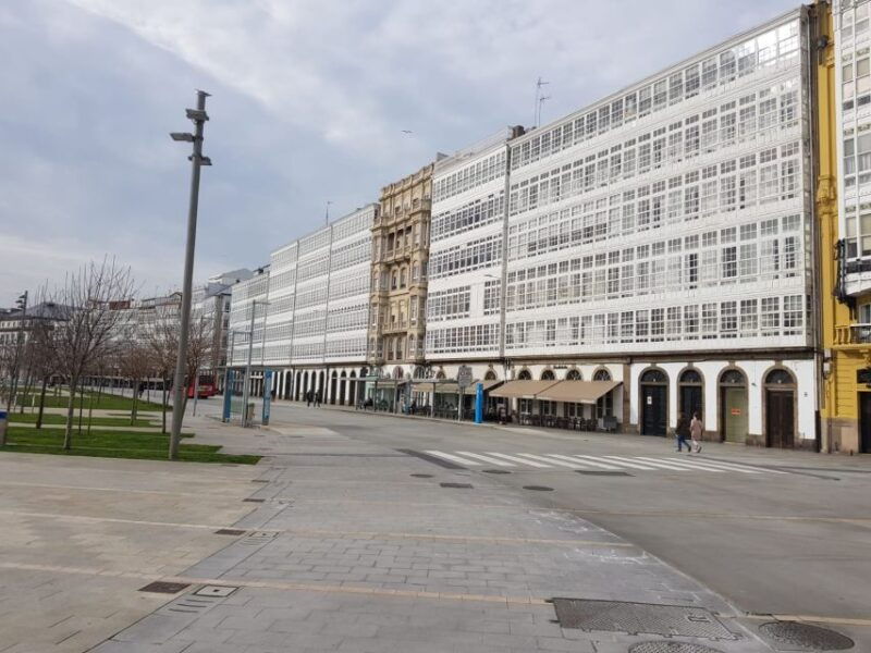 a-coruna-private-walking-tour-with-local-guide