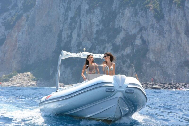 a-day-in-amalfi-coast-by-boat