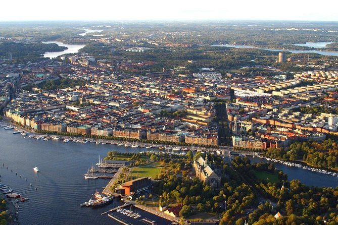 airport-transfer-airport-arn-to-stockholm-by-luxury-van