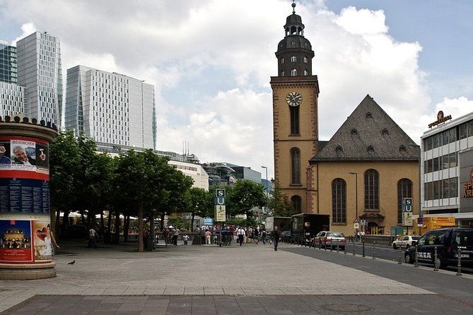 airport-transfer-frankfurt-to-airport-fra-by-business-car