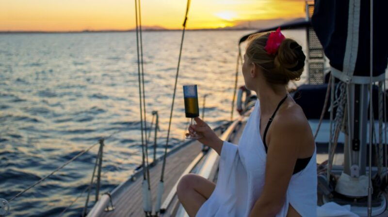alcudia-romantic-sailing-trip-with-diner-for-2