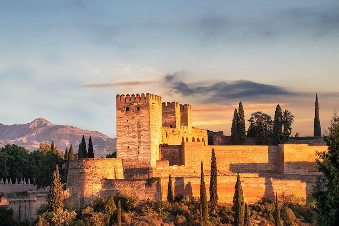 alhambra-sunset-tour-from-malaga