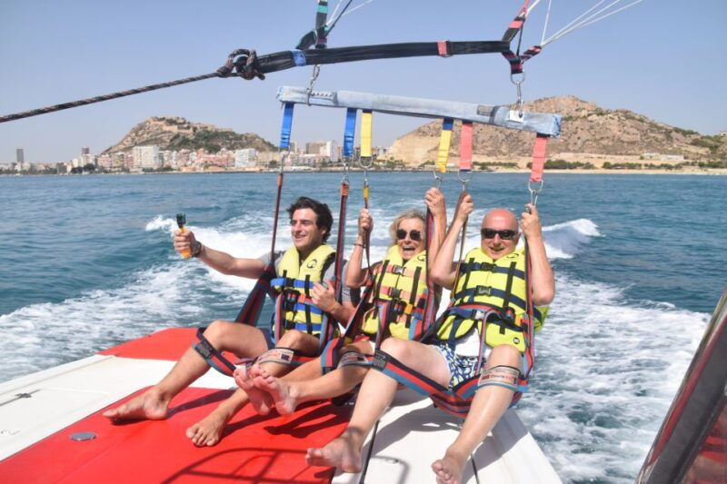 alicante-boat-trip-and-parasailing-experience-with-drink