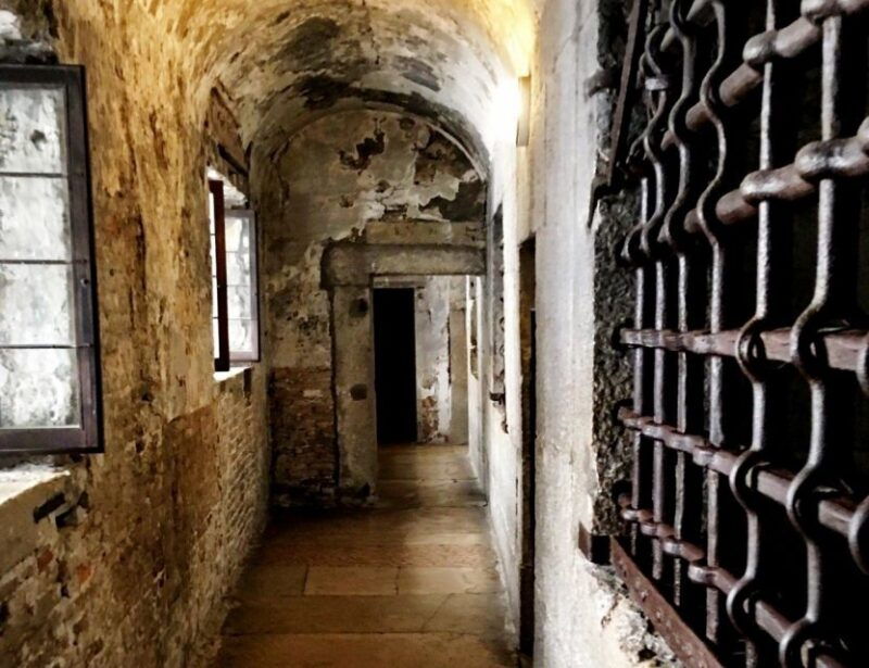 all-inclusive-tour-doge-palace-st-marks-basilica-square