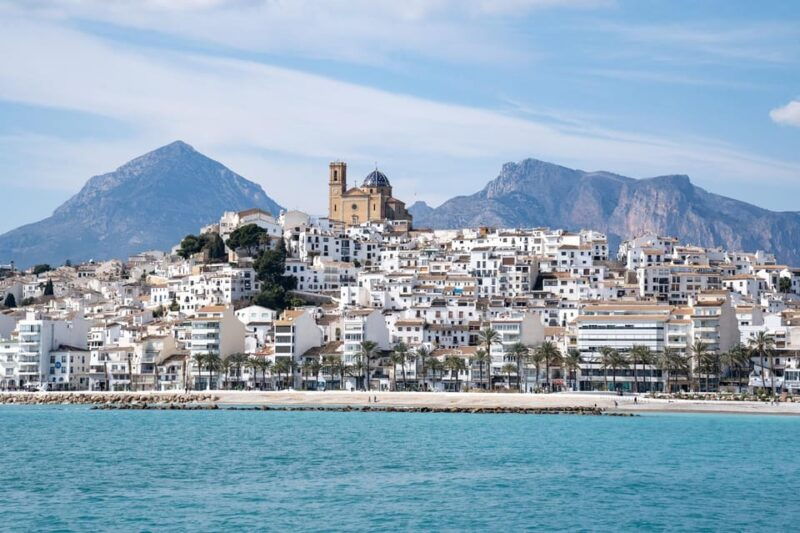 altea-catamaran-party-boat