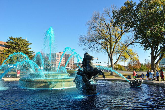 art-nature-legacy-a-kansas-city-private-walking-tour