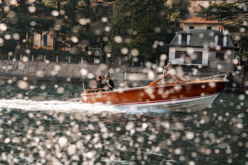 as-private-classic-wooden-boat-tour-with-prosecco