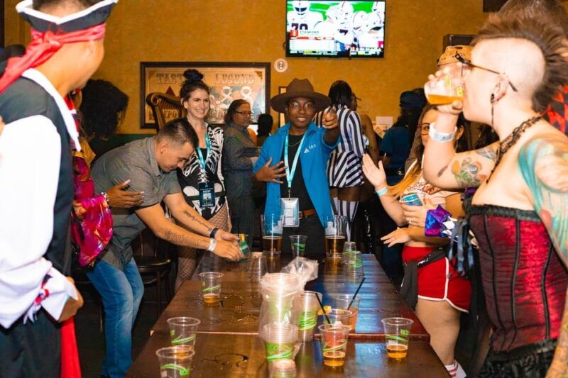 austin-rainey-street-bar-crawl-the-epic-group