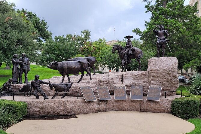 austin-scavenger-hunt-walking-tour-and-game