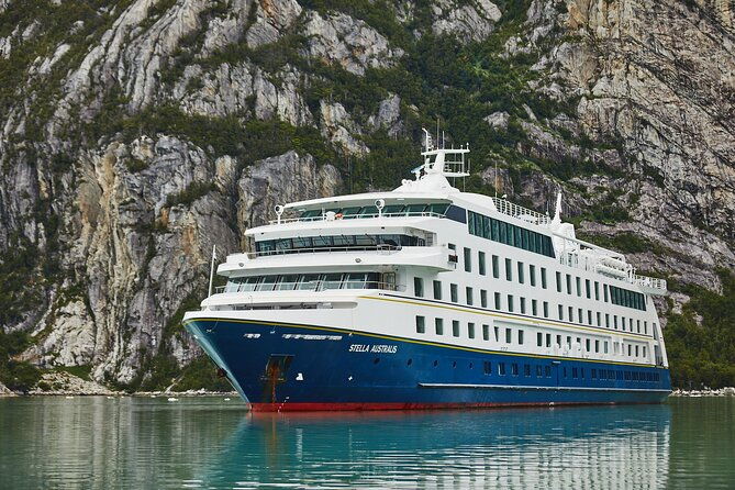 australis-cruise-at-the-end-of-the-world-ushuaia-to-punta-arenas