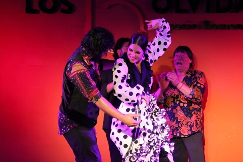 authentic-flamenco-show-tapas-tour-in-granada