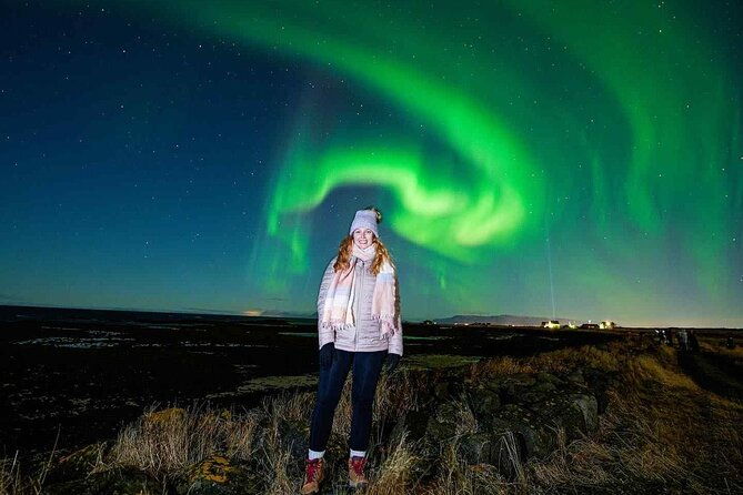 award-winning-private-northern-lights-tour-with-all-inclusive
