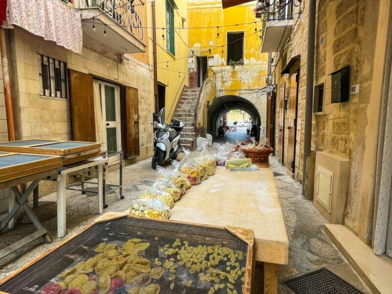 bari-old-city-highlights-walking-tour