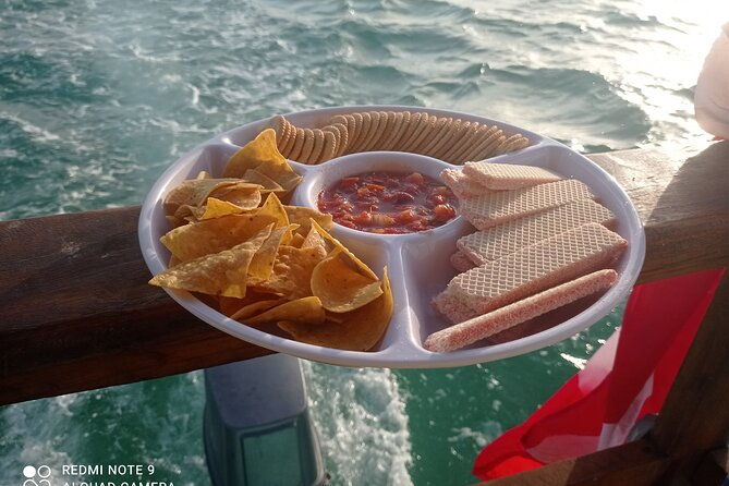 belizean-sunset-and-cultural-dinner-cruise