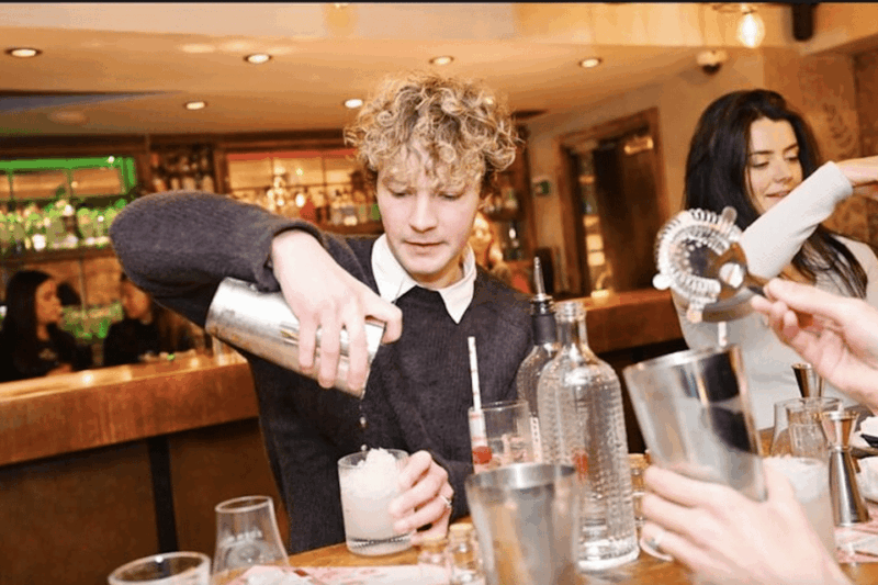 benidorm-1-hour-private-tipsy-cocktail-masterclass
