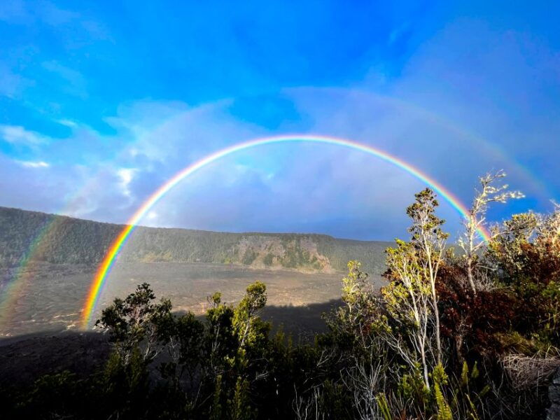 big-island-coffee-black-sand-volcano-and-waterfall-tour
