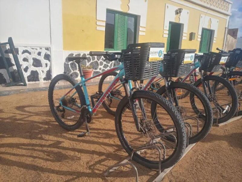 bike-rental-la-graciosa