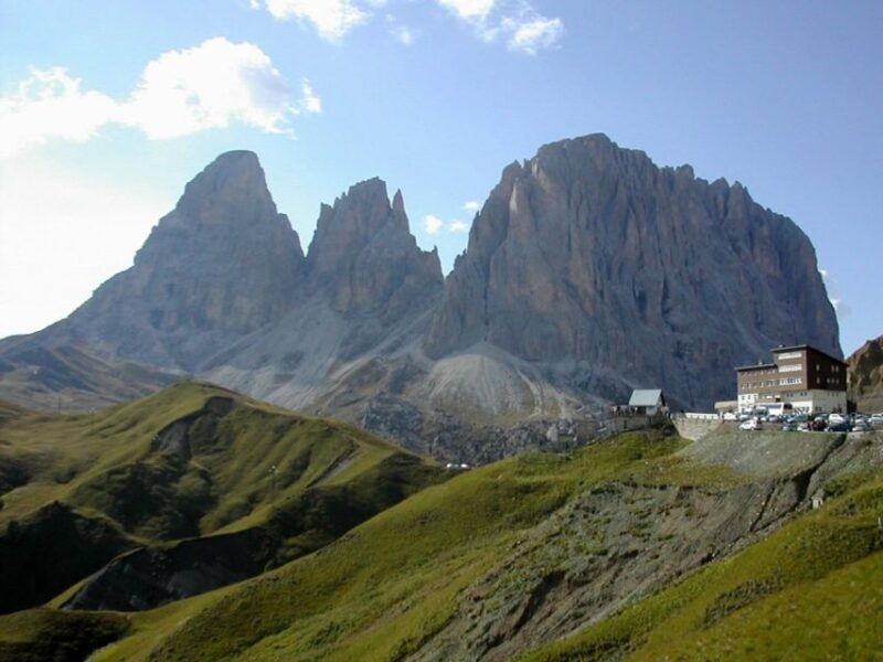 bolzano-great-dolomites-road-private-day-trip-by-car