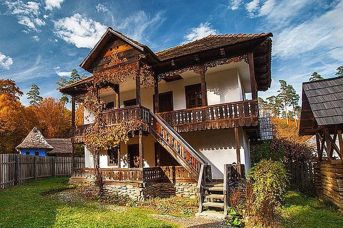 bucharest-city-tour-private-guided-experience