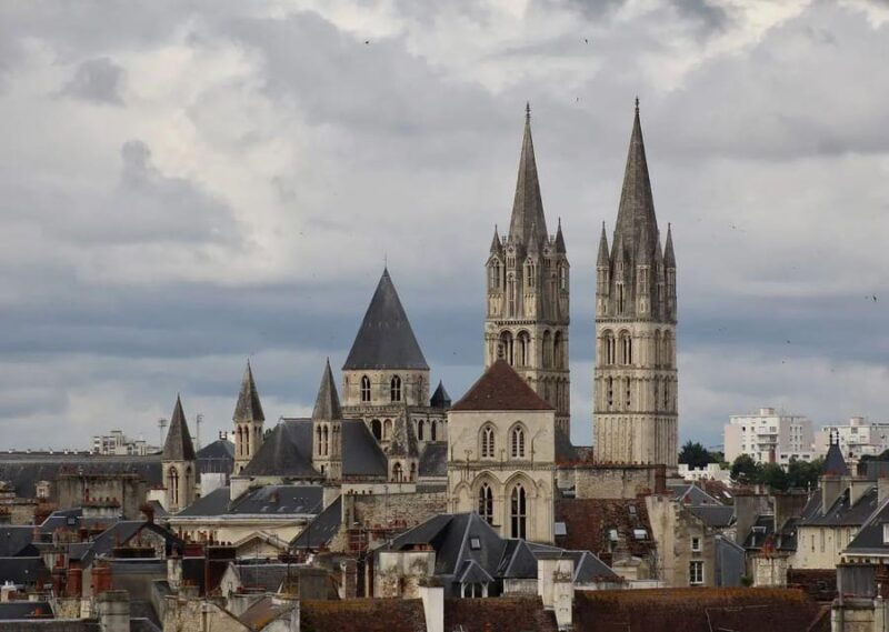 caen-guided-tour-of-caen-and-bayeux